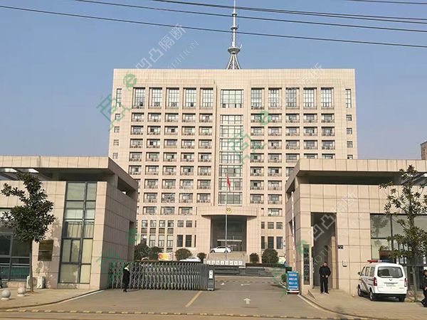 桐城公安局110指揮中心雙玻百葉隔斷,桐城宜家裝飾玻璃隔斷,高隔間的質量優劣的五大特點